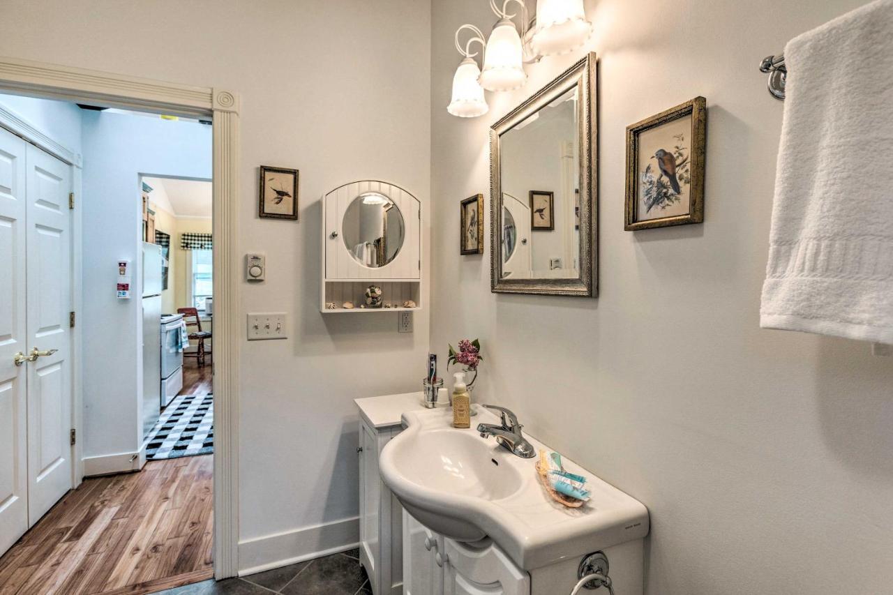 Couples Haven In Frankfort By Lake, Trails And Dtwn Extérieur photo